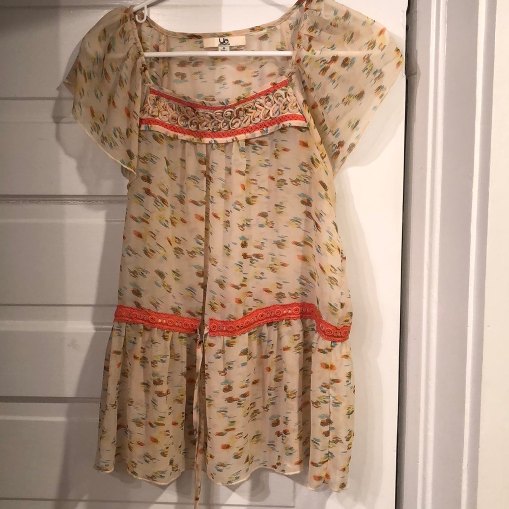 Orange and tan size small Ya Top with tie